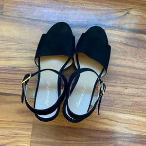 American Eagle heals